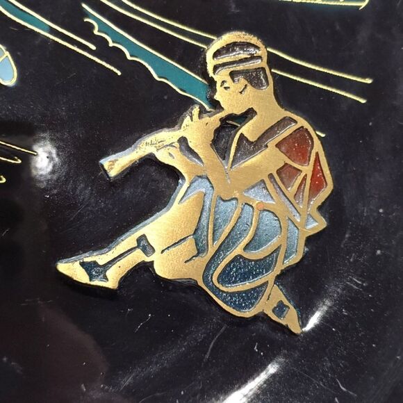 Vintage Jewish JERUSALEM Israel Metal Enameled Wall Plate Shepherd with sheep - Picture 4 of 7